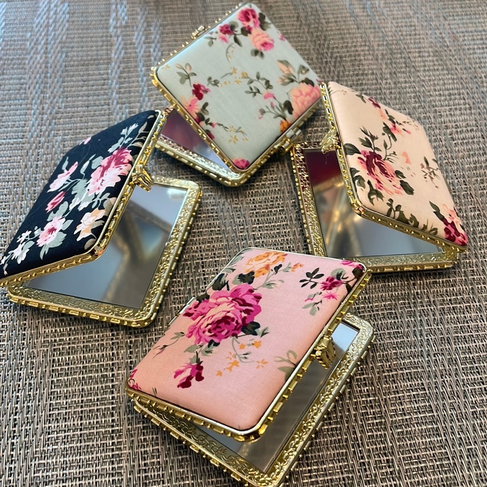 #57 Retro Floral Rectangle Compact Mirror